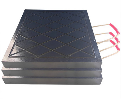 Professionele vrachtwagens 30 mm Plastic Crane Outrigger Pads Mat Stabilizer Uhmwpe Zwart